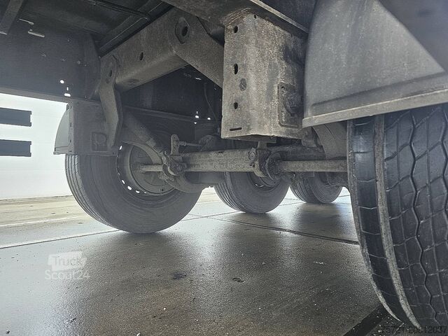 Sliding tarpaulins KOGEL S24