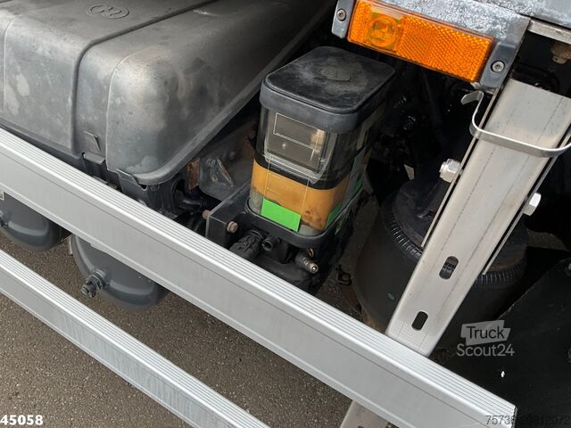 Veículo de recolha de resíduos Ginaf C 3128 NF Euro 6 Hiab 21 Tonmeter laadkraan Jus...