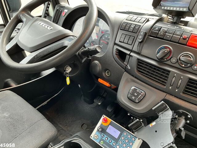 Veículo de recolha de resíduos Ginaf C 3128 NF Euro 6 Hiab 21 Tonmeter laadkraan Jus...