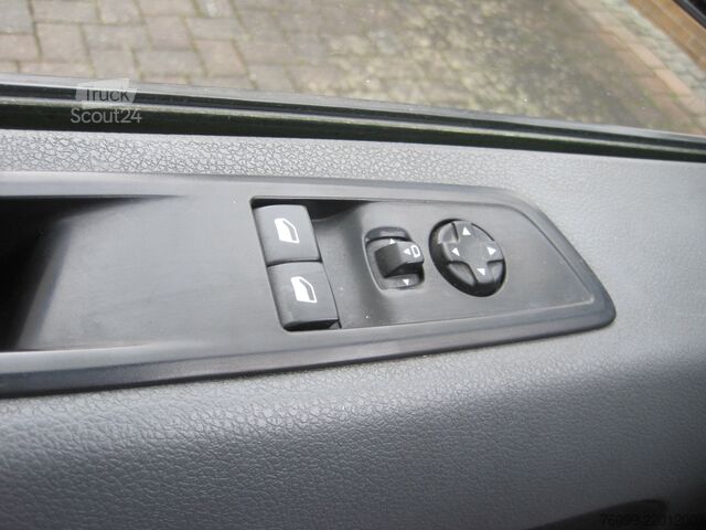 довгий кузовний фургон Citroen Jumpy2.0 HDI  Profi M 3-Sitzer Klima AHK