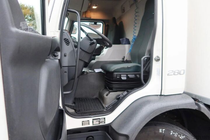 Volvo FE 280 4x2, Carrier Supra 1250, chłodnia/zamrażarka + windy załadunkowa BAR 2000 kg Volvo FE Volvo FE 280 4x2 Carrier Supra 1250 Koel/Vri...