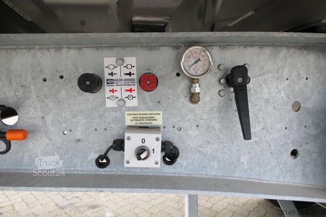 Semirimorchio ribaltabile TRAILIS