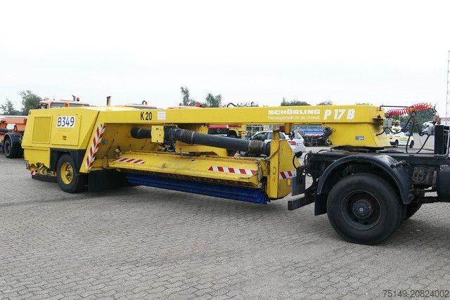 Semitrailer  Schörling KBG P17 B, Kehrbesen, Flughafen, V8
