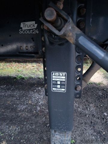 Nyitott ponyvás félpótkocsi WIELTON NS-3 Curtainsider 2x Liftachse, Edscha