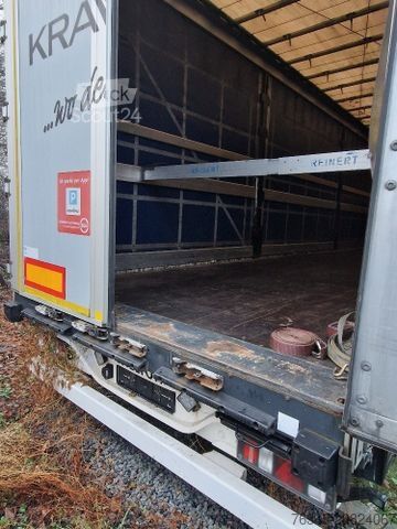 Nyitott ponyvás félpótkocsi WIELTON NS-3 Curtainsider 2x Liftachse, Edscha