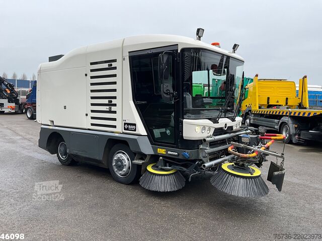 Veifeiemaskin Ravo 540 CD Euro 6 with 3-rd brush