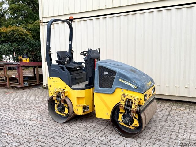 Walzenzug BOMAG BW120AD-5 / 2017 BJ / 576 H
