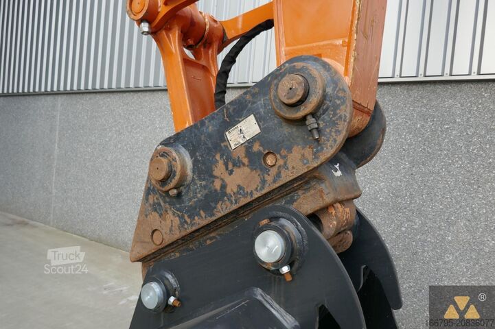 Crawler excavator Hitachi ZX210LC-7
