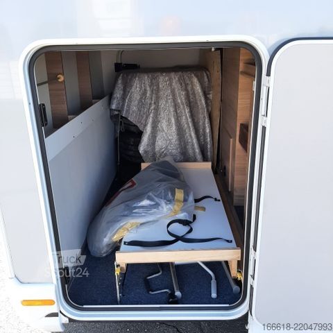Yarı entegre karavan KNAUS VAN TI MAN 640