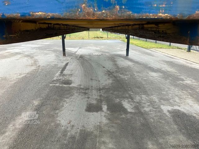 Swap body trailer KRONE Wechselbrücke Koffer