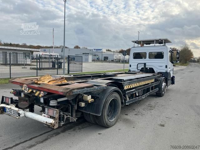 Değiştirilebilir kasalı kamyon WBH 25