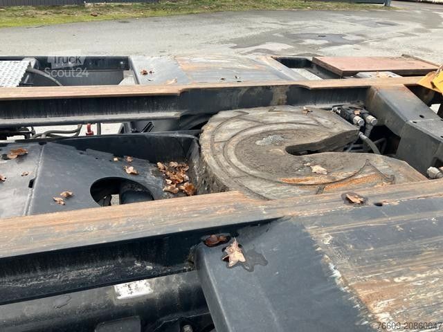 Değiştirilebilir kasalı kamyon WBH 25