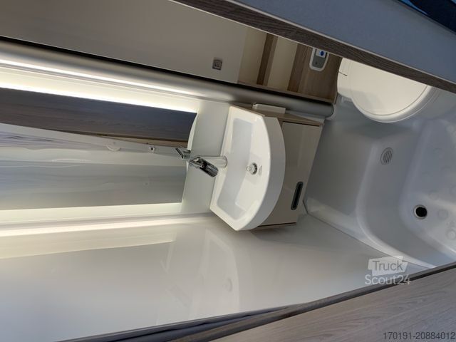 Polintegriran avtodom BÜRSTNER BÜRSTNER LINEO T 620 G