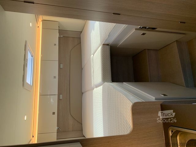 Polintegriran avtodom BÜRSTNER BÜRSTNER LINEO T 620 G