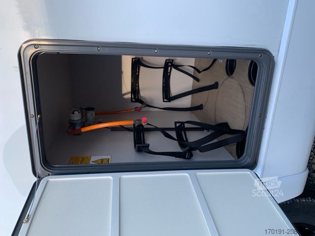 Polintegriran avtodom BÜRSTNER BÜRSTNER LINEO T 620 G