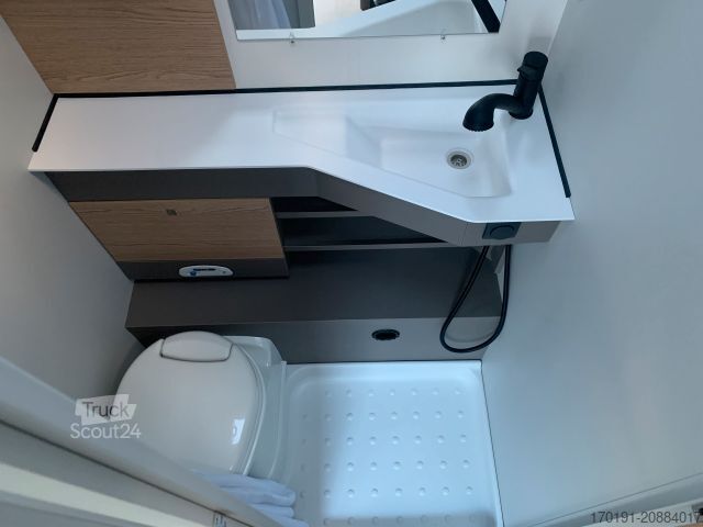 Bivalnik BÜRSTNER B66 510 TK PLUS