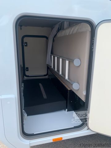 Polintegriran avtodom BÜRSTNER CAMPEO TD 676 G 6 Sitzplätze