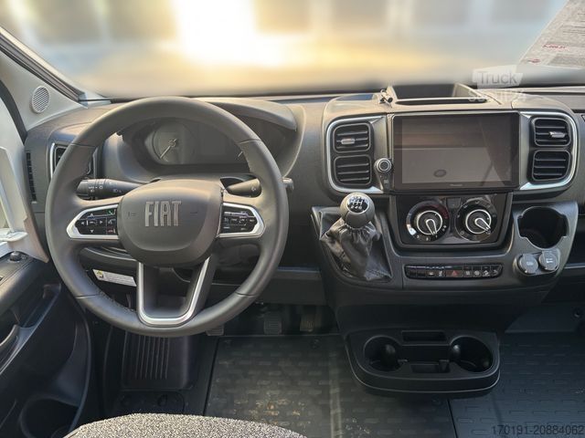 Polintegriran avtodom BÜRSTNER LYSEO TIME SKYLINE 690 G Safety Hubbett