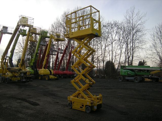 šķērveida pacēlājs Genie GS 1330