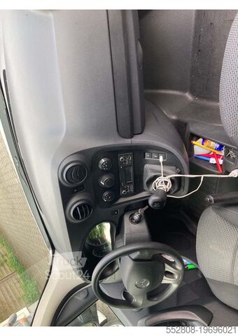 Furgonetă cu panou lung Mercedes-Benz Citan
