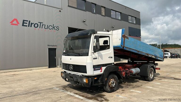 Kipper Mercedes-Benz SK 809 (POMPE MANUELLE / MANUAL PUMP / HELPER /...