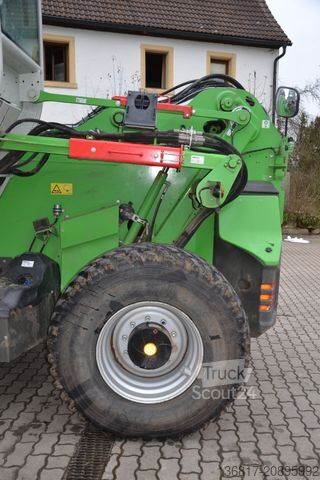 Chariot télescopique SENNEBOGEN 355 E Multi-Cap / Greifschaufel 2,50qm