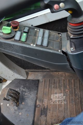 Chariot télescopique SENNEBOGEN 355 E Multi-Cap / Greifschaufel 2,50qm