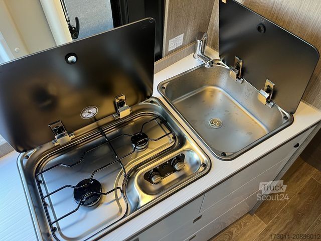 Autocaravana PÖSSL Pössl 2 WIN Plus - AKTION Navi+Kamera+Markise