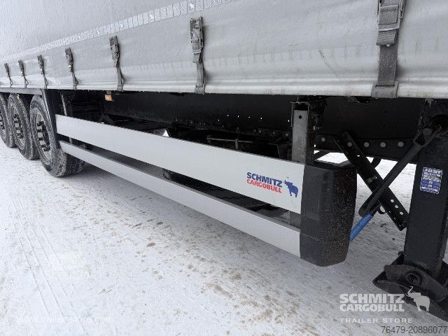 Отворено полуремарке с брезент Schmitz Cargobull Curtainsider Standard