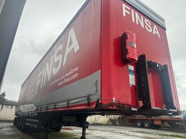 Semi-reboque aberto com lona Kögel TAULINER CON ELEVACION MULTI PUNTO SN24