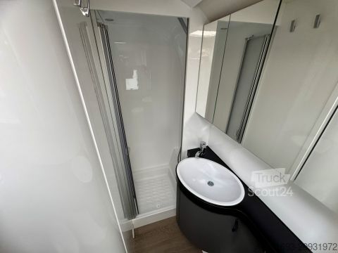 Τροχόσπιτο Hobby De Luxe 495 WFB 1800 kg/Connect/Autarkvorb.