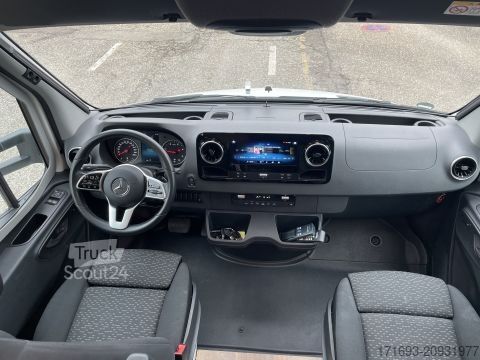 Caravana semiintegrada Hymer/Eriba Tramp S 685 Hubbett elektr./NP 132.866Euro