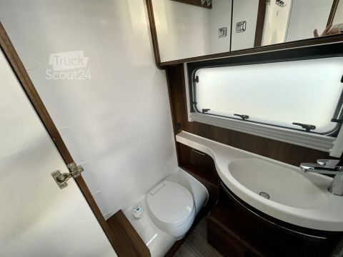 Bivalnik Fendt Diamant 650 GD