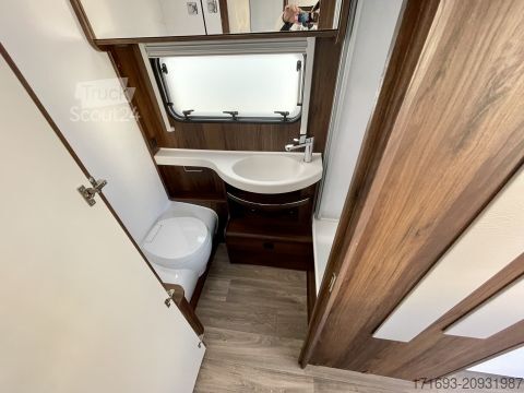 Bivalnik Fendt Diamant 650 GD