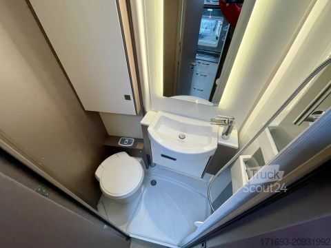 Caravana semiintegrada Bürstner Lyseo TD 690 G Harmony Line Sie sparen 40.270Euro