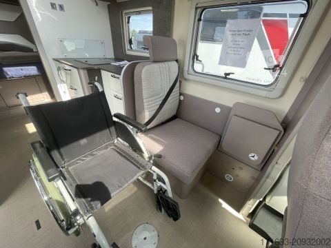 Caravana semiintegrada Bürstner Lyseo TD 736 Rolli zum Mieten - barrierefrei