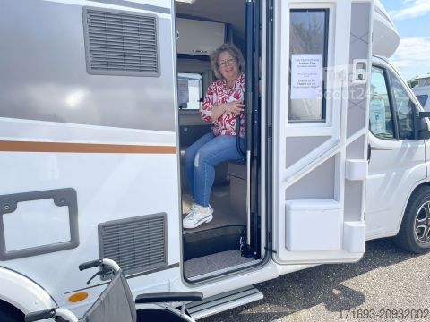 Caravana semiintegrada Bürstner Lyseo TD 736 Rolli zum Mieten - barrierefrei
