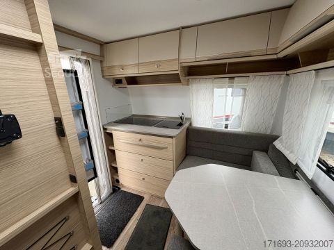 Bivalnik Fendt Bianco Activ 390 FHS