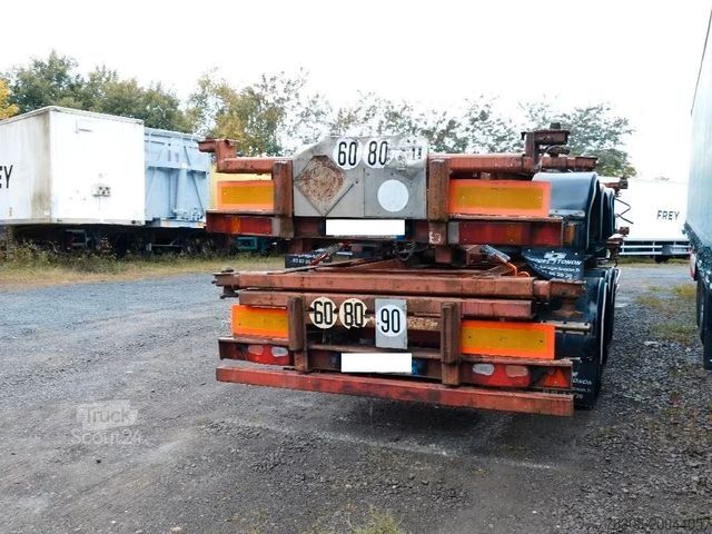 Cserélhető felépítményes félpótkocsi Trouillet Wechselfahrgestell*ADR klasse:FL/OX/AT