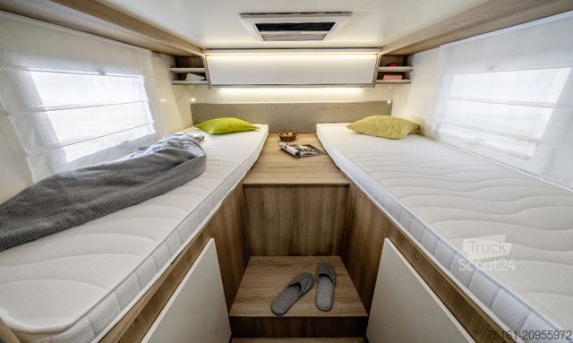 Ημιενσωματωμένο αυτοκινούμενο τροχόσπιτο FORSTER T 745 EF -VIBE EDITION 2026-/ EINZEL.- & HUBBETT