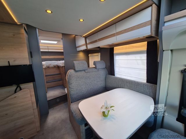 Puoliksi integroitu matkailuauto DETHLEFFS Just Camp T 7052 EB *3x Pakete/Solar/Kamera/18"*