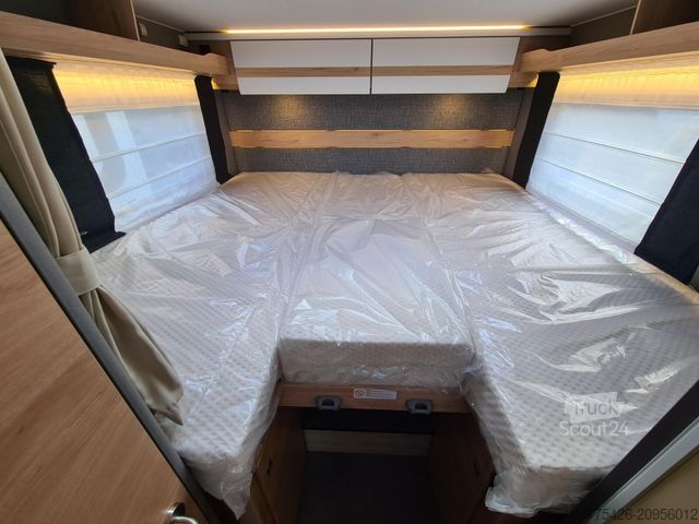 Teilintegriertes Wohnmobil DETHLEFFS Just Camp T 7052 EB *3x Pakete + Solar/18-Alu*