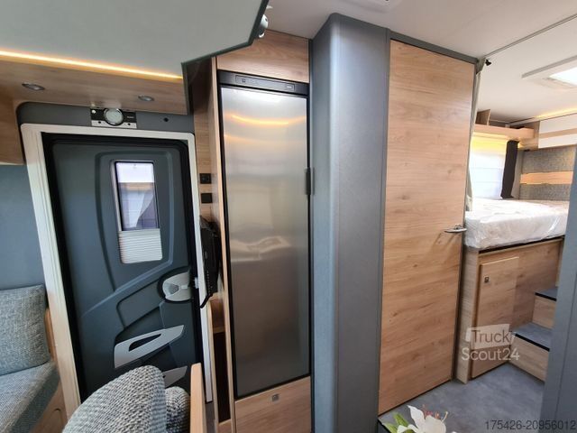 Teilintegriertes Wohnmobil DETHLEFFS Just Camp T 7052 EB *3x Pakete + Solar/18-Alu*