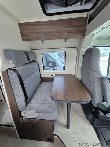 Autorulotă BÜRSTNER Papillon PC 6.0 Schlafdach / 4-Personen Zulassun