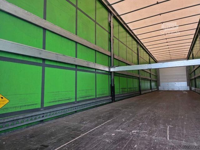 Auflieger mit Pritsche & Plane SCHMITZ CARGOBULL Gardine Standard, Lift, 12642 XL, Edscha