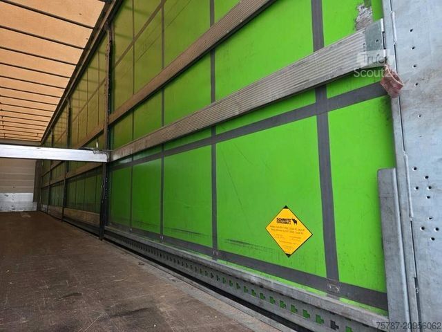 Auflieger mit Pritsche & Plane SCHMITZ CARGOBULL Gardine Standard, Lift, 12642 XL, Edscha