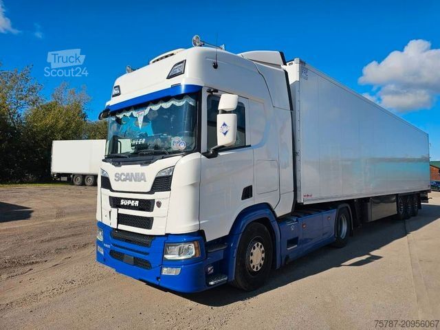 Standartinis vilkikas SCANIA R500, Retarder, Navi, Standklima, 19.000 Kg