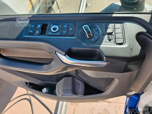 Standartinis vilkikas SCANIA R500, Retarder, Navi, Standklima, 19.000 Kg