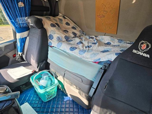 Standartinis vilkikas SCANIA R500, Retarder, Navi, Standklima, 19.000 Kg
