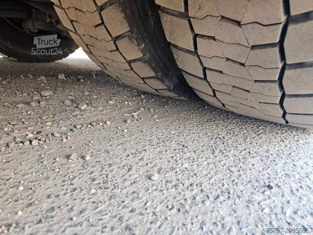 Standartinis vilkikas SCANIA R500, Retarder, Navi, Standklima, 19.000 Kg